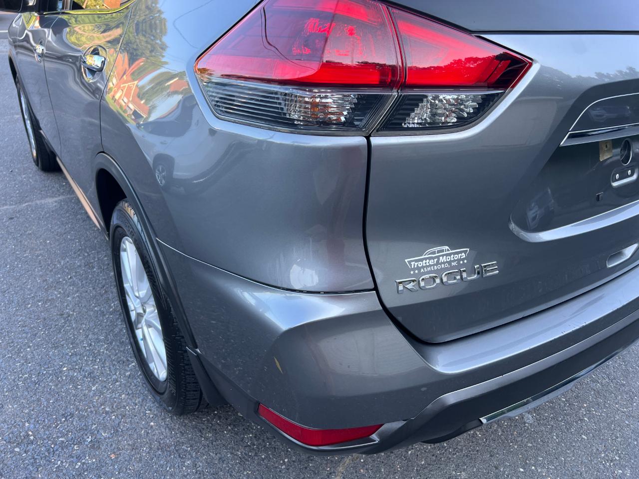 Nissan Rogue SV AWD 2018