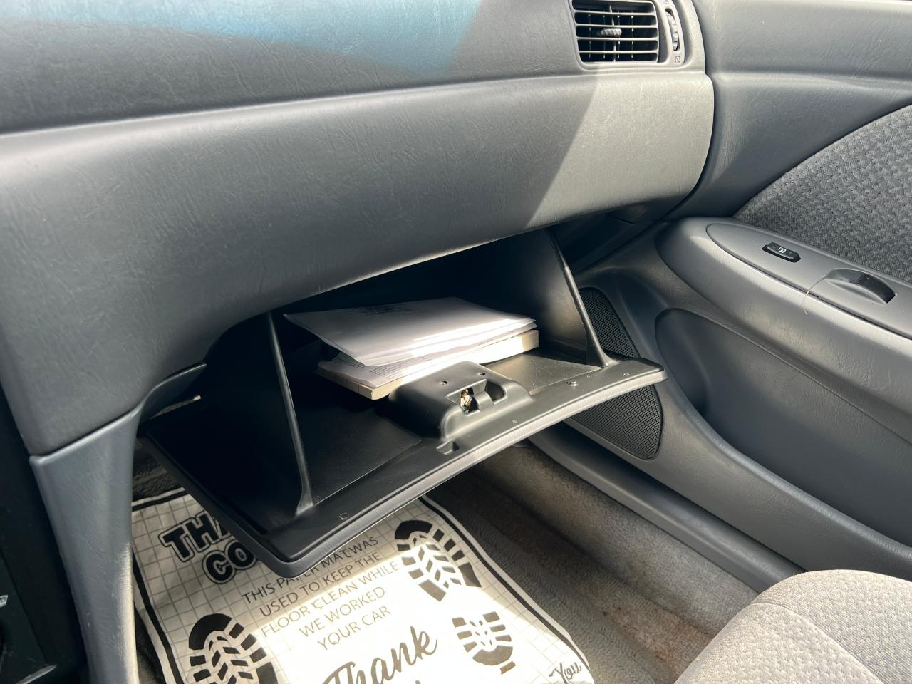 Toyota Camry LE 2001
