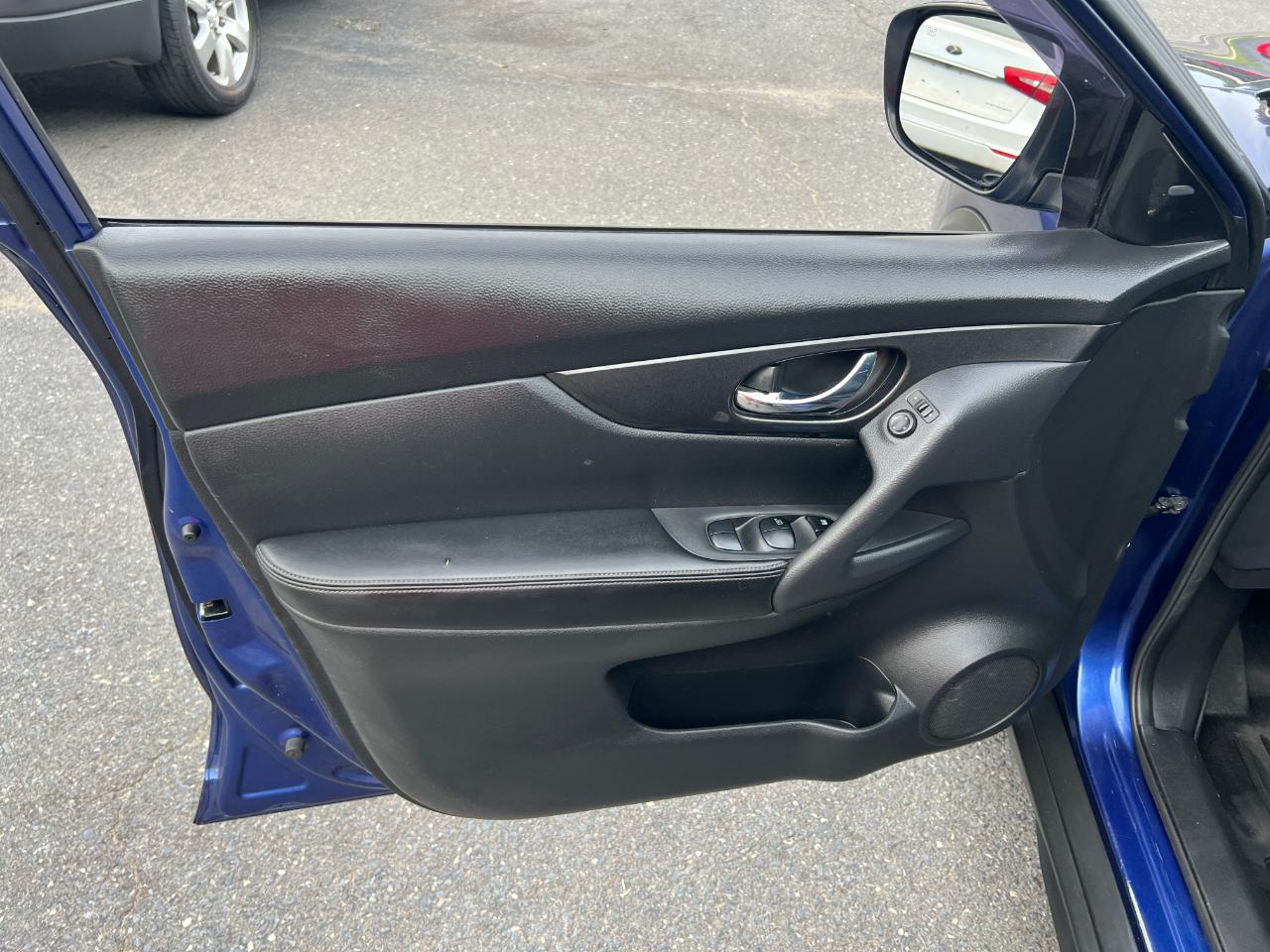 Nissan Rogue SV AWD 2017