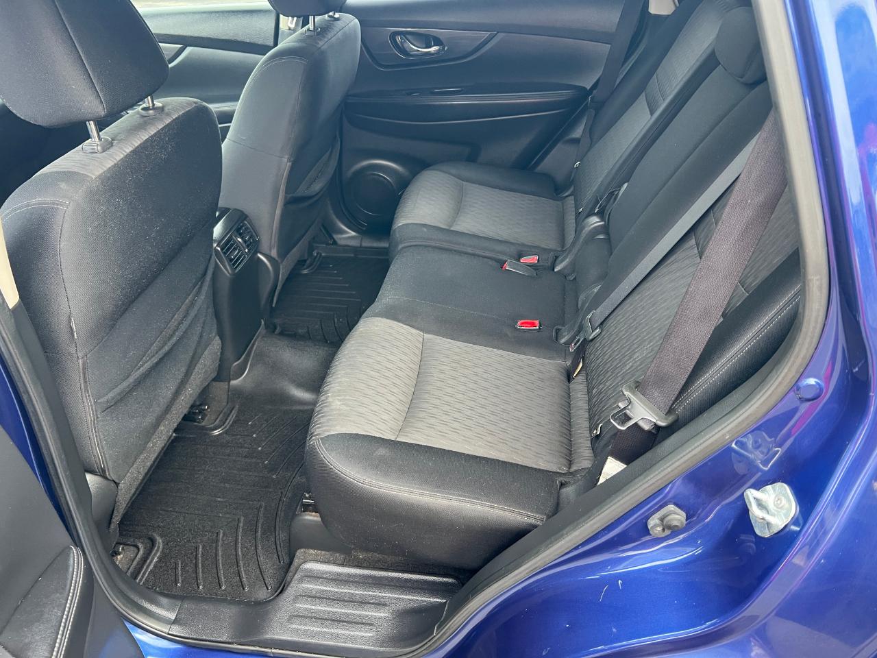 Nissan Rogue SV AWD 2017