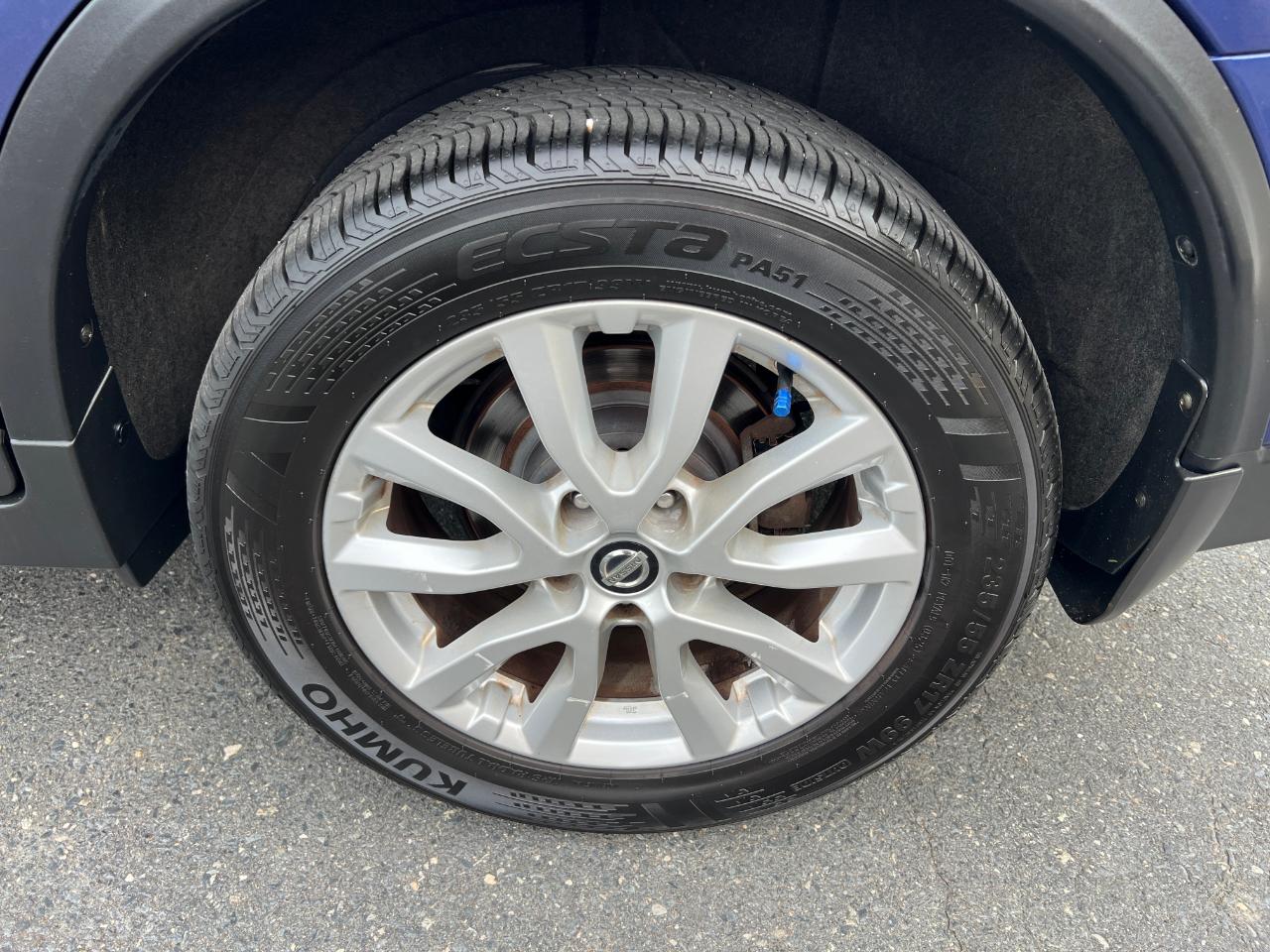 Nissan Rogue SV AWD 2017