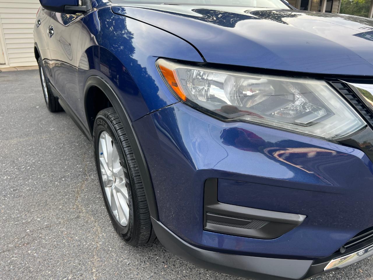 Nissan Rogue SV AWD 2017