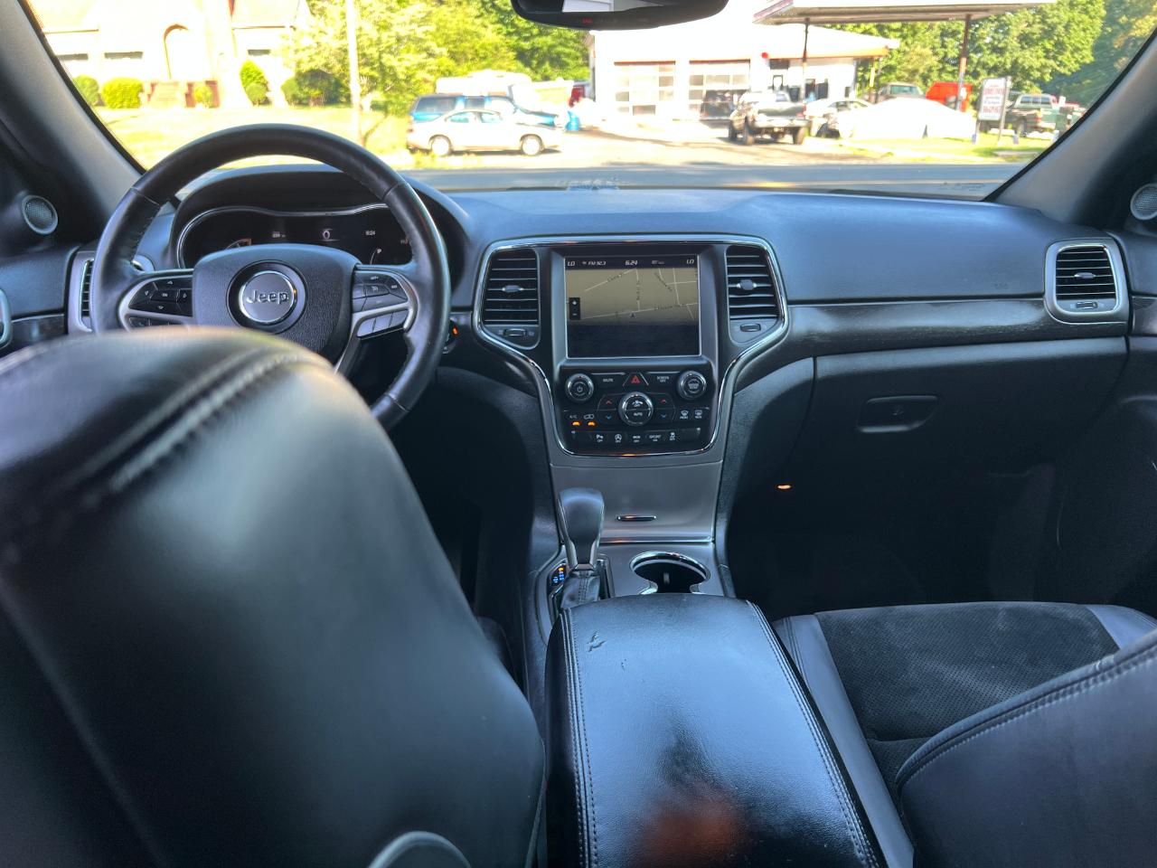 Jeep Grand Cherokee RWD 4dr Laredo Altitude 2018