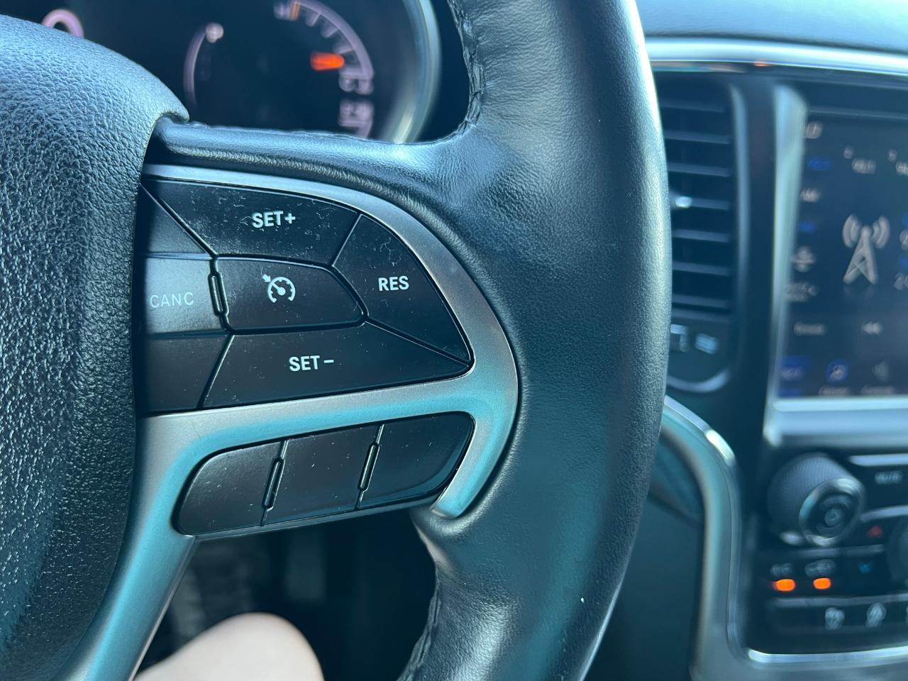 Jeep Grand Cherokee RWD 4dr Laredo Altitude 2018