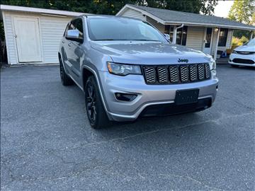 2018 Jeep Grand Cherokee RWD 4dr Laredo Altitude