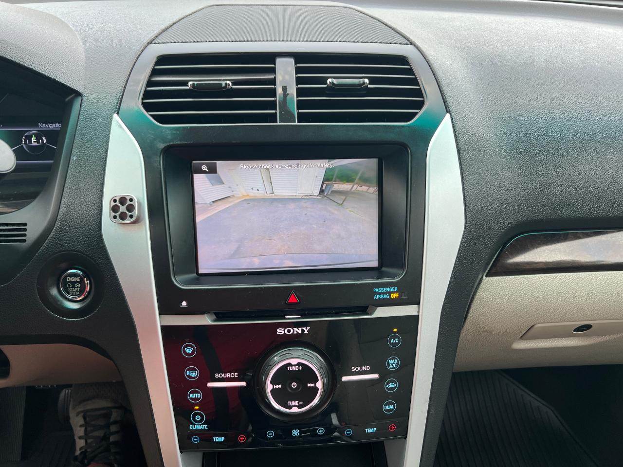 Ford Explorer Limited 4WD 2015
