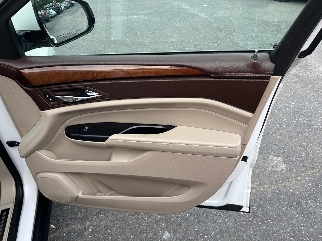 Cadillac SRX Luxury Collection FWD 2015
