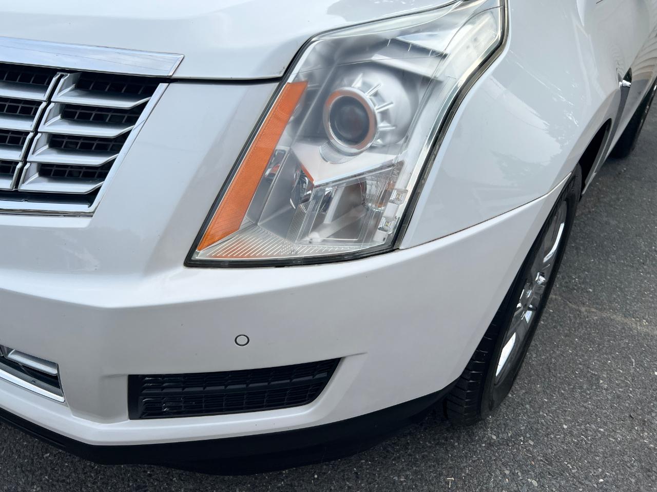 Cadillac SRX Luxury Collection FWD 2015