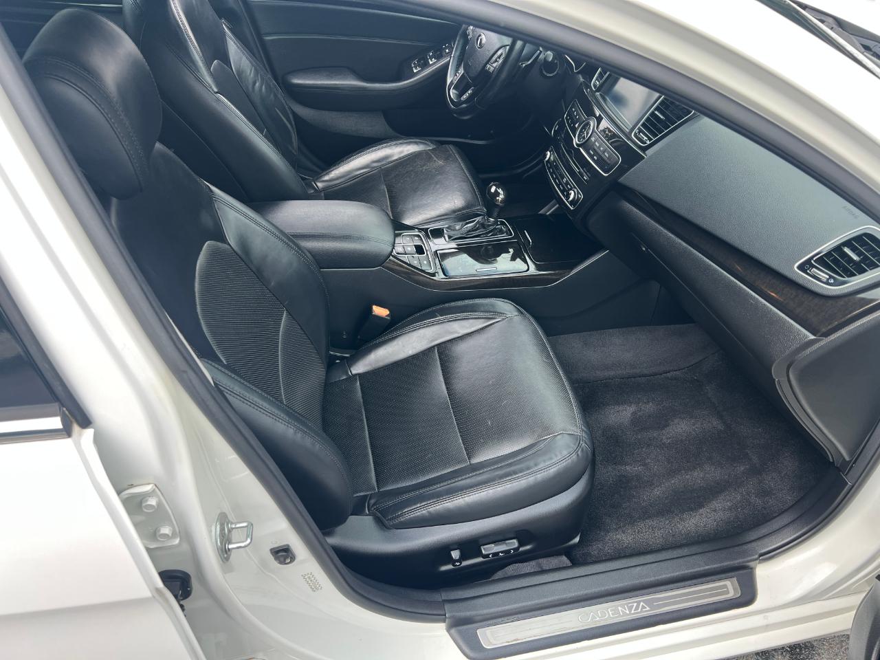 Kia Cadenza Premium 2016