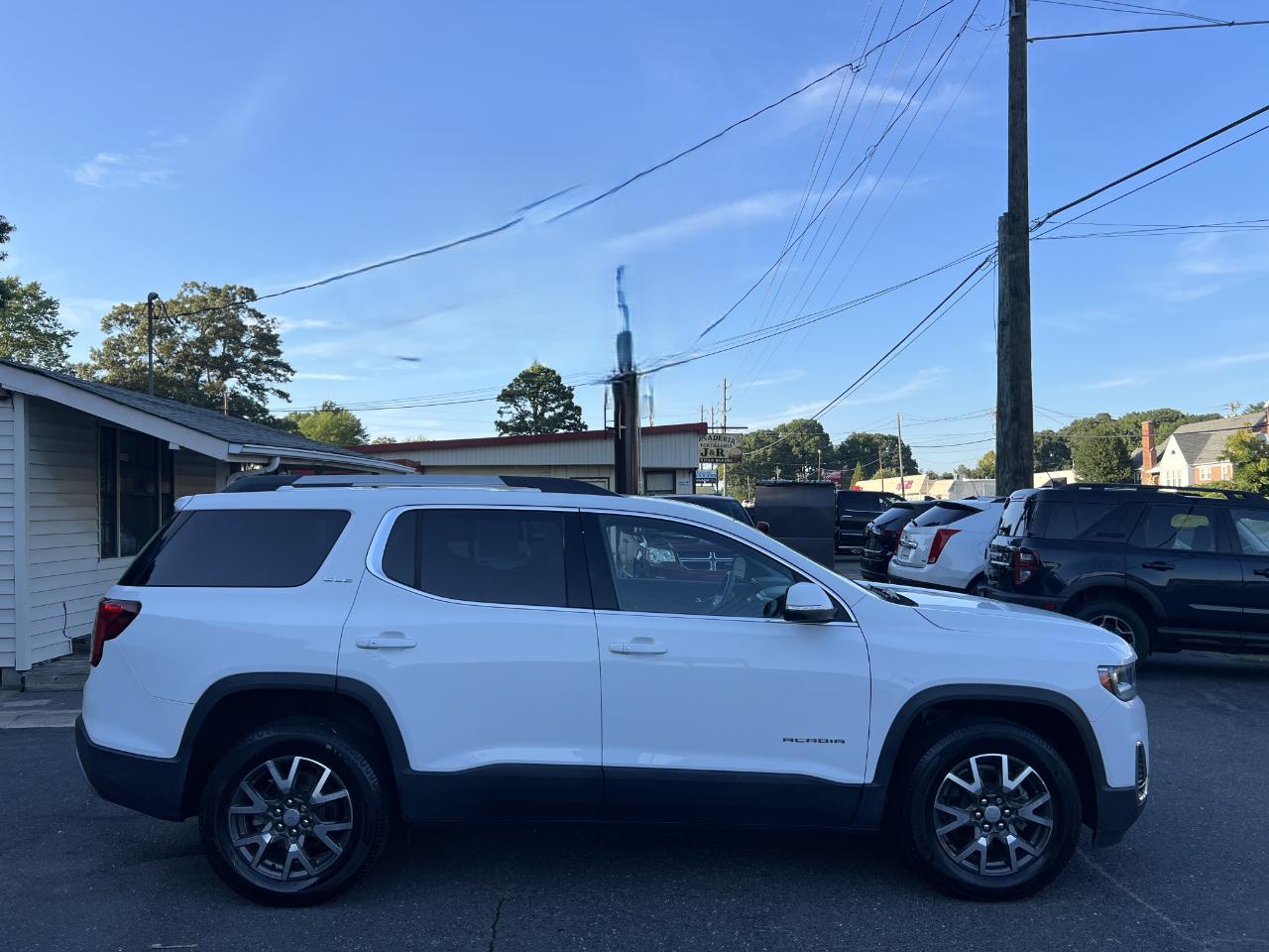 GMC Acadia SLE-1 AWD 2021