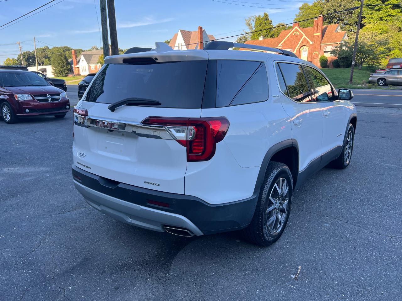 GMC Acadia SLE-1 AWD 2021