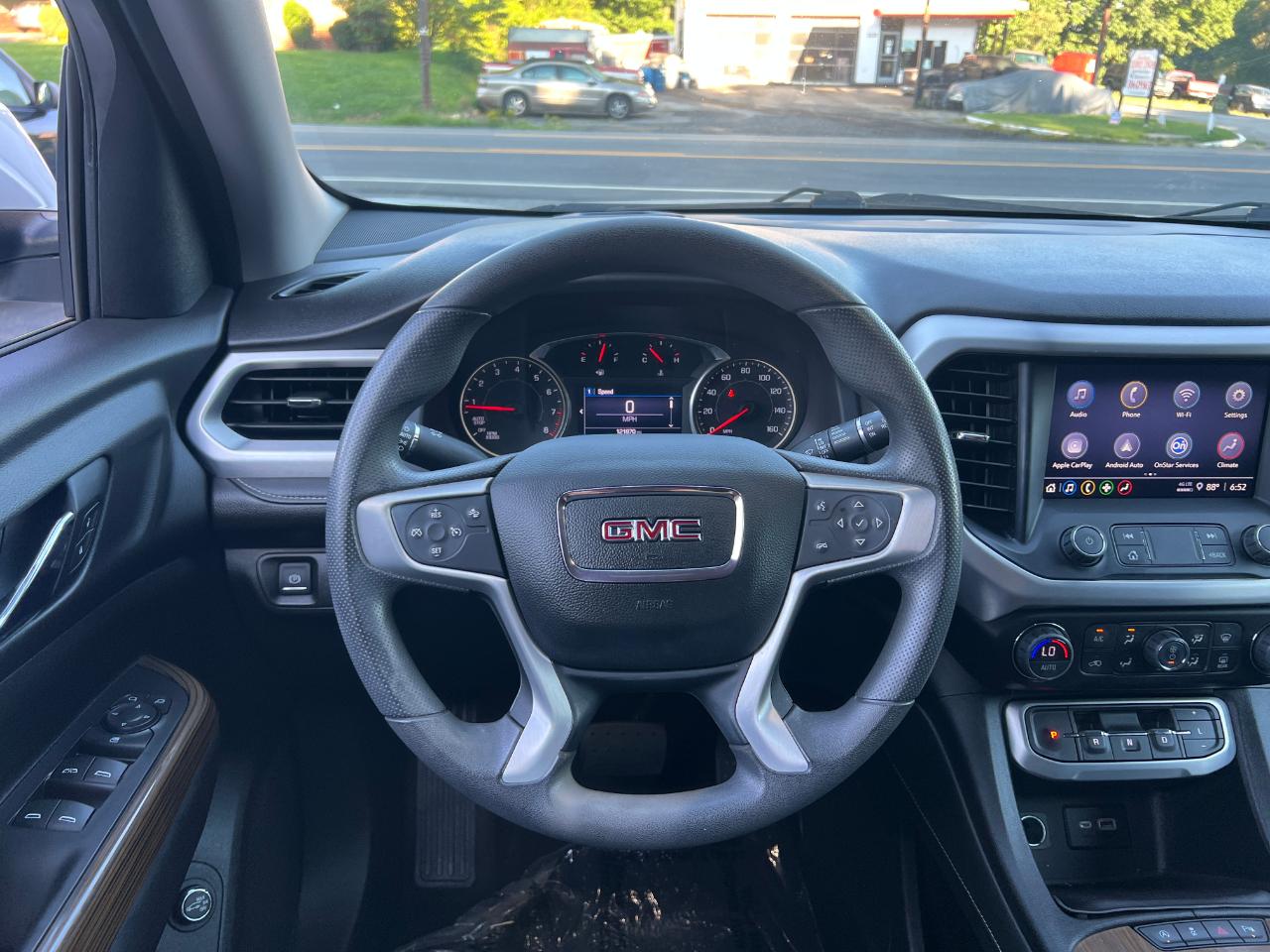 GMC Acadia SLE-1 AWD 2021