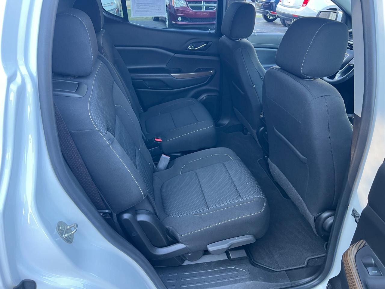 GMC Acadia SLE-1 AWD 2021