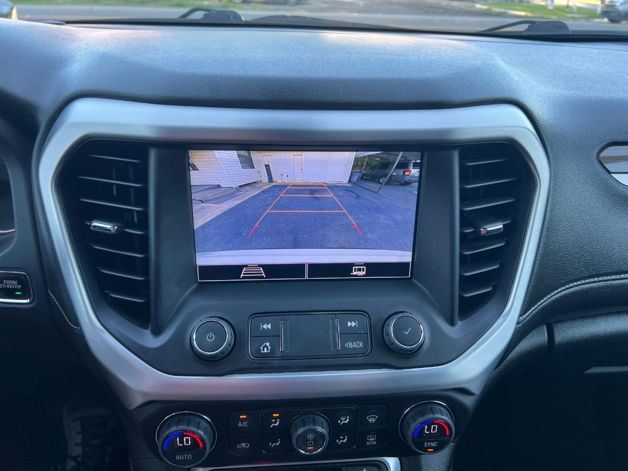 GMC Acadia SLE-1 AWD 2021