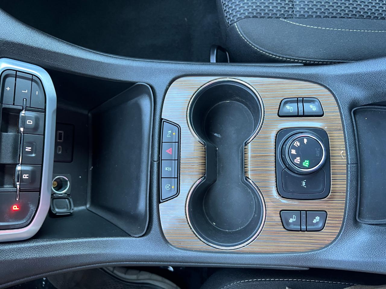GMC Acadia SLE-1 AWD 2021