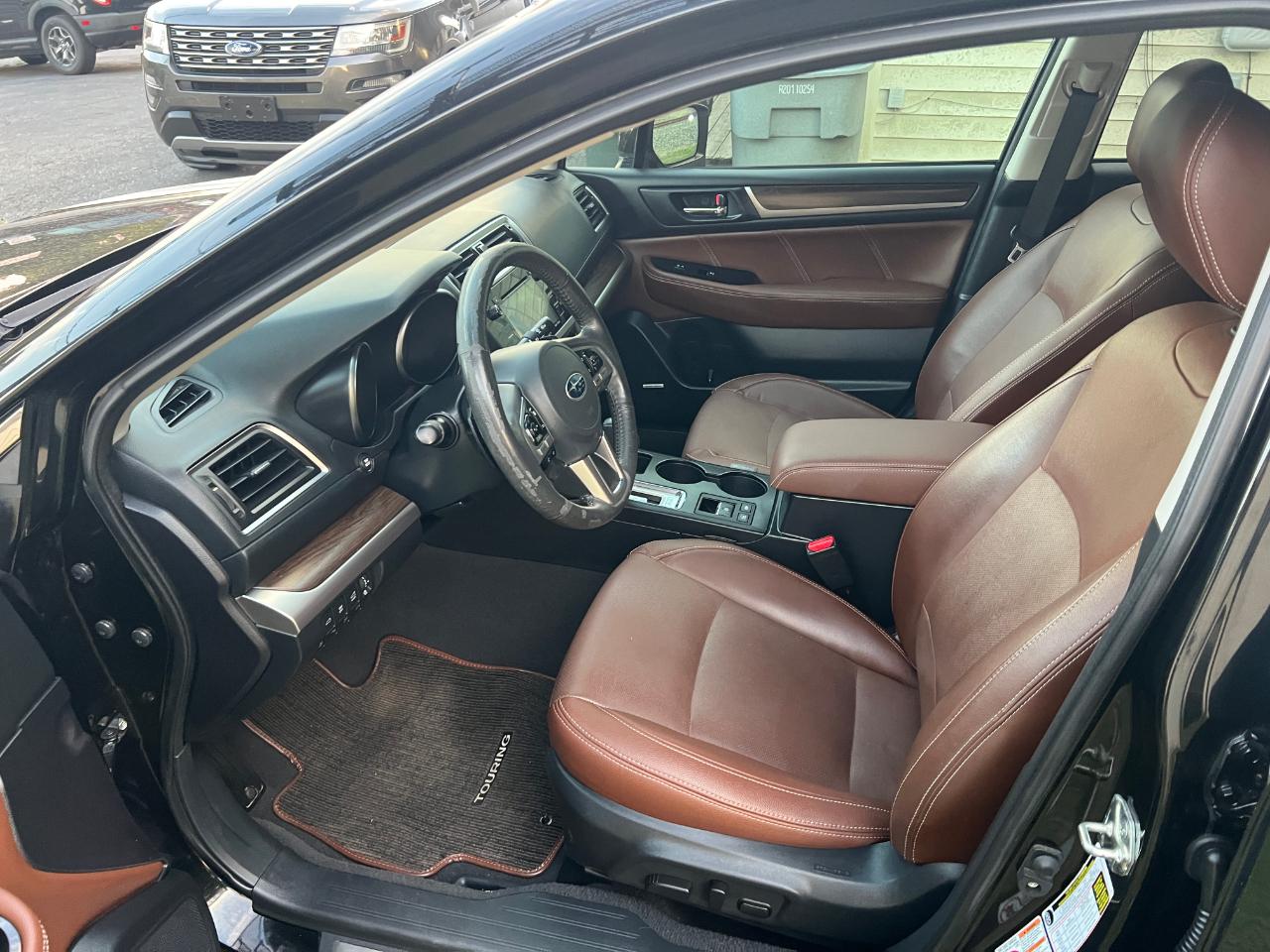 Subaru Outback 2.5i Touring 2017