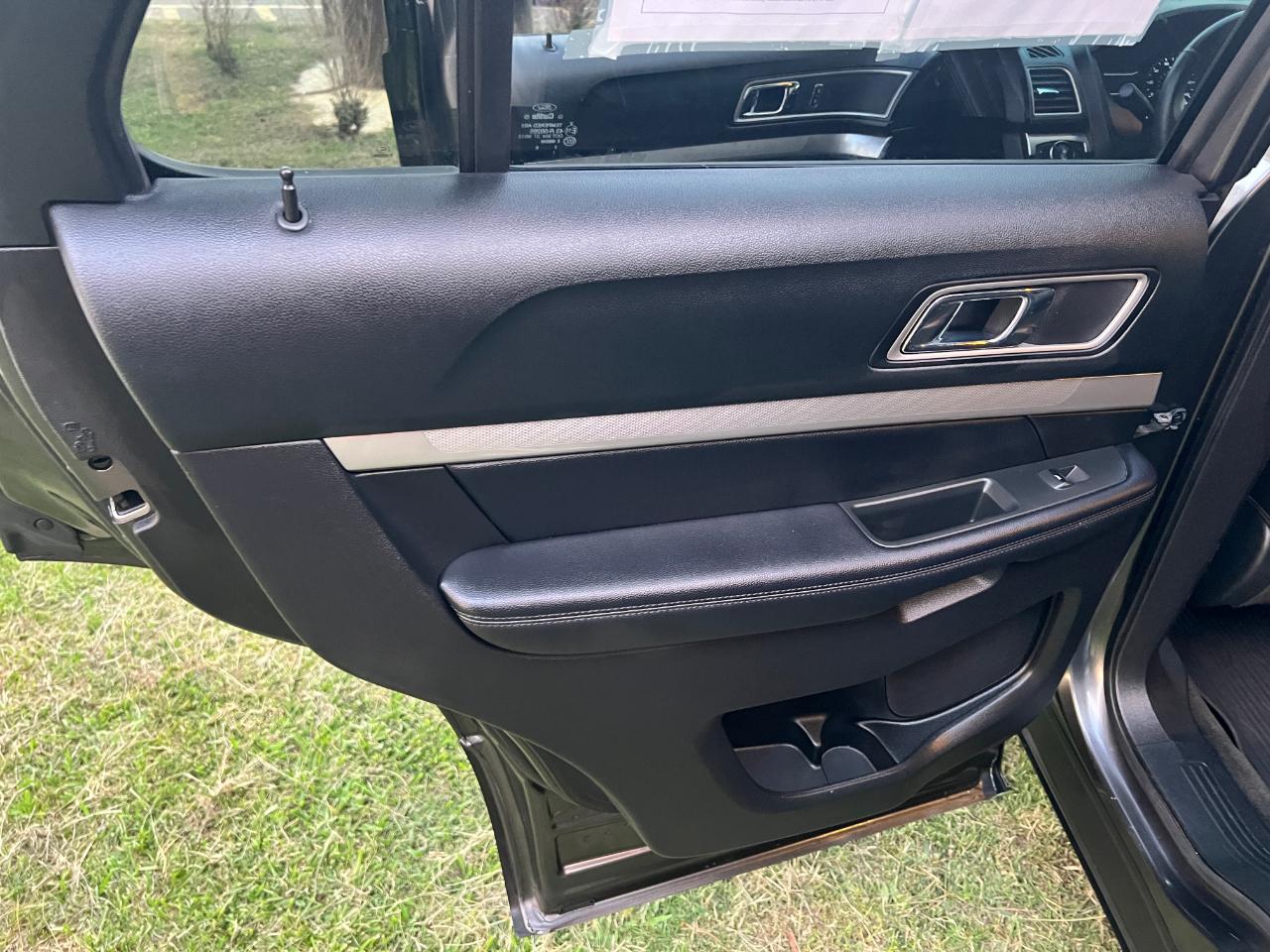 Ford Explorer XLT 4WD 2017