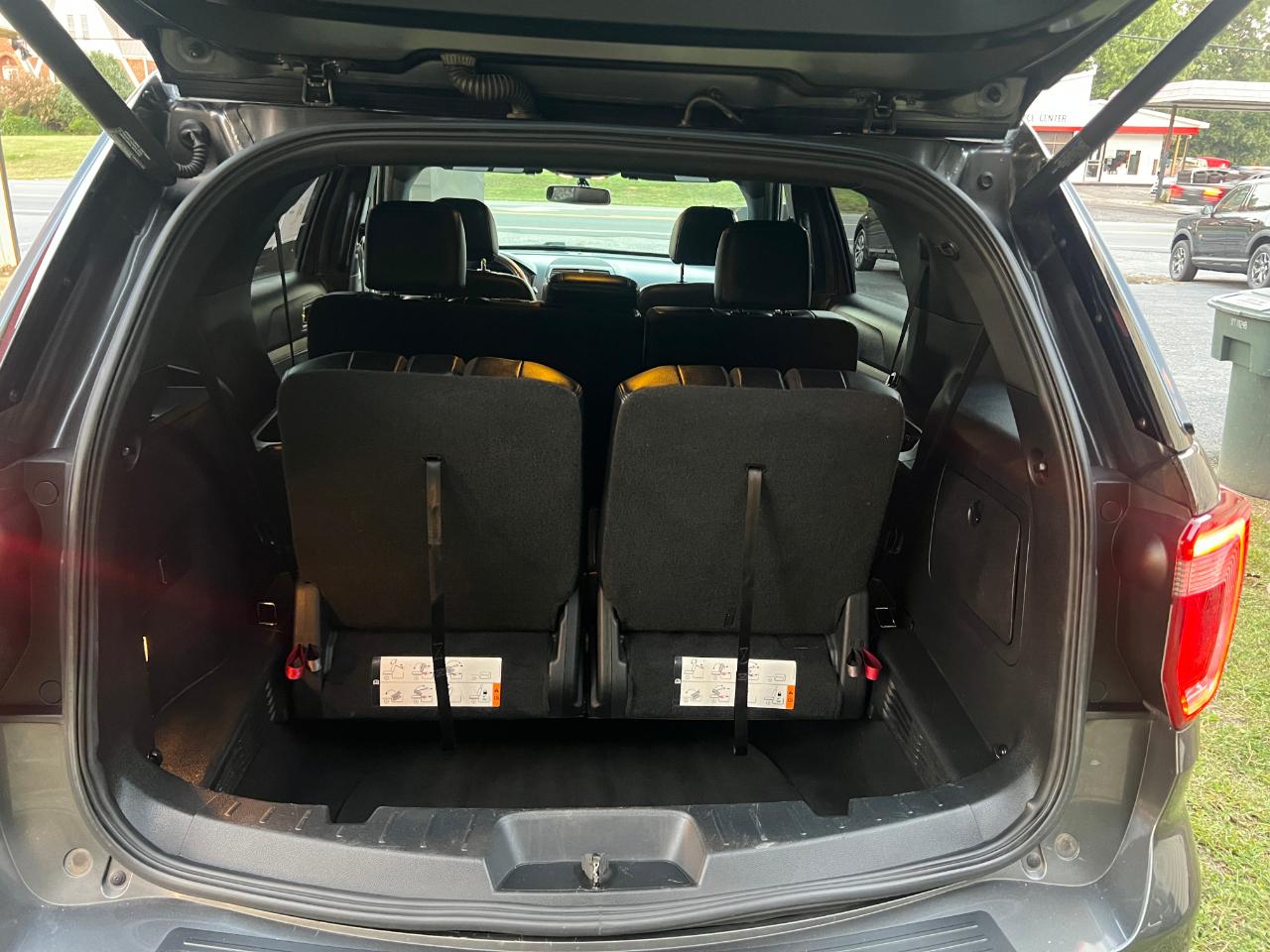 Ford Explorer XLT 4WD 2017