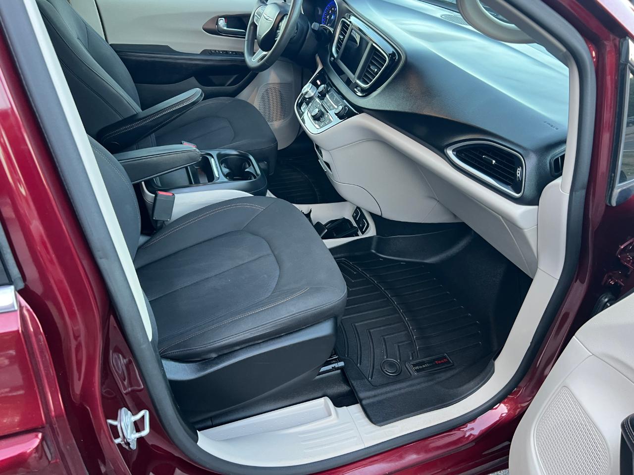 Chrysler Pacifica Touring Plus 2018