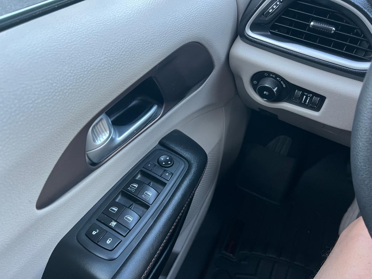 Chrysler Pacifica Touring Plus 2018