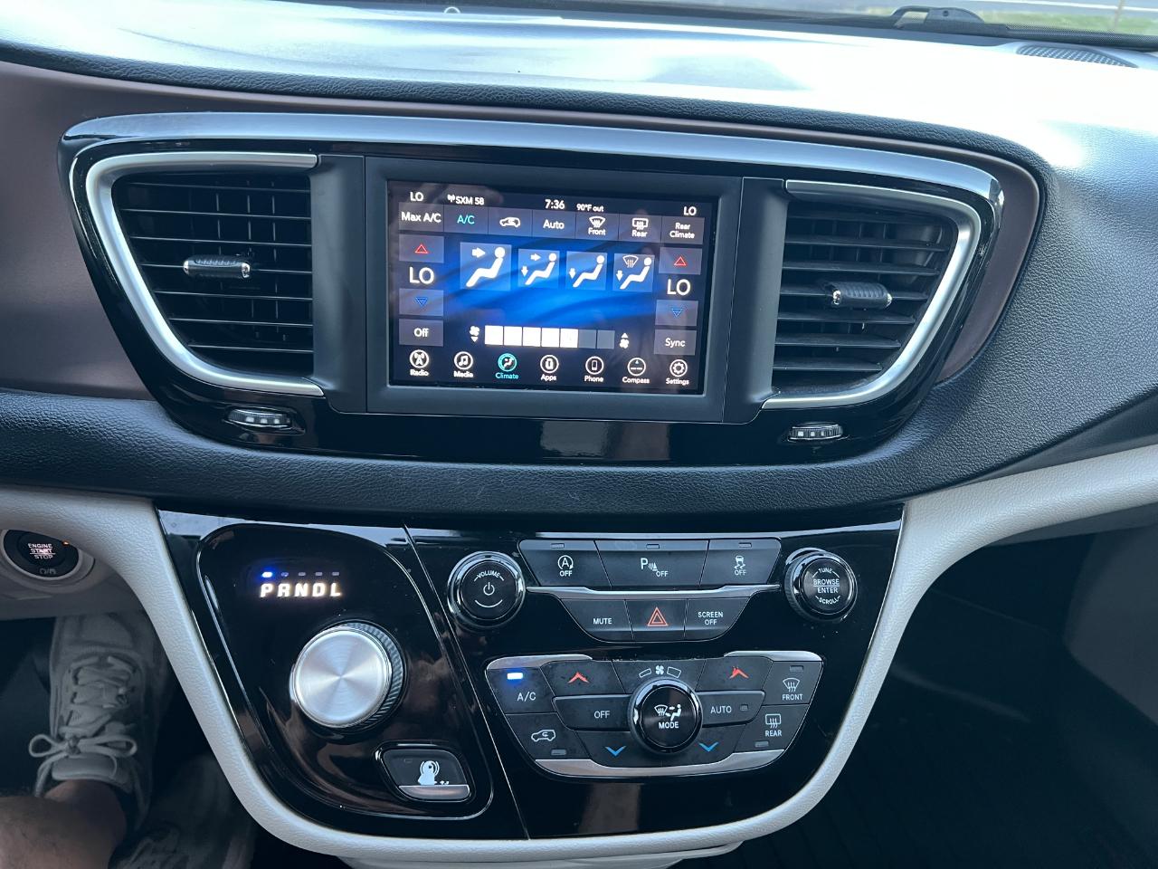 Chrysler Pacifica Touring Plus 2018