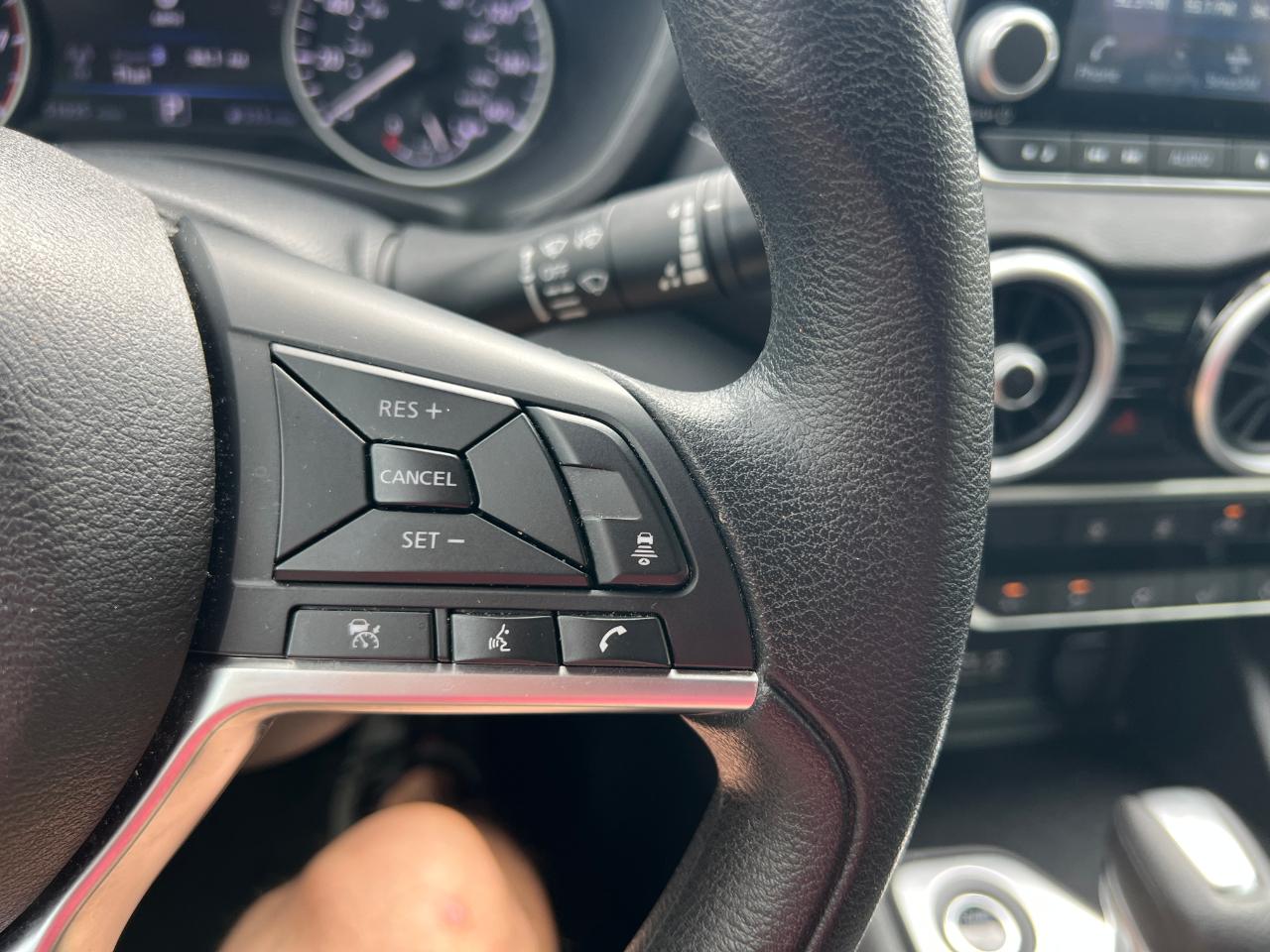 Nissan Sentra SV 2024
