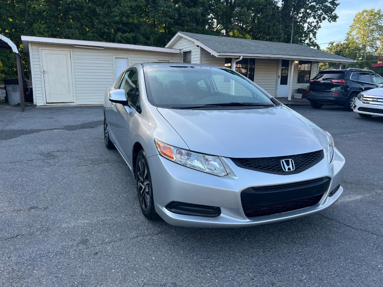 Honda Civic EX Coupe 5-Speed AT 2013