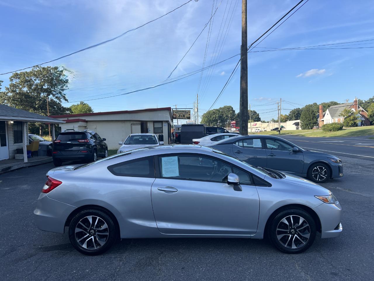 Honda Civic EX Coupe 5-Speed AT 2013