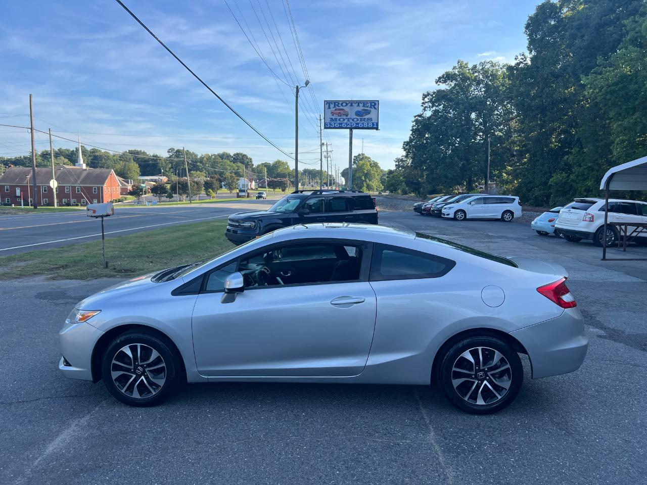 Honda Civic EX Coupe 5-Speed AT 2013