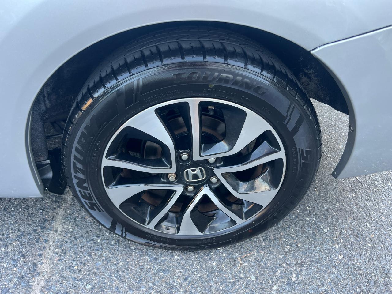 Honda Civic EX Coupe 5-Speed AT 2013