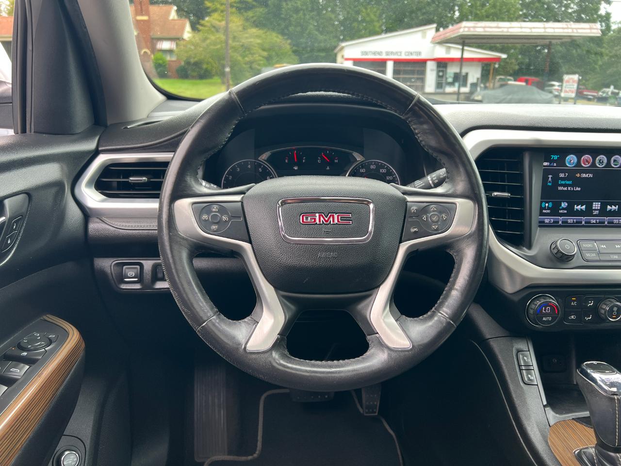 GMC Acadia SLE-2 FWD 2018