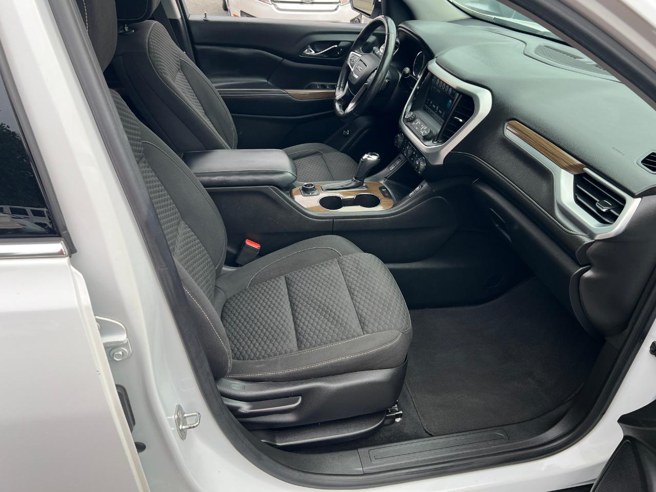GMC Acadia SLE-2 FWD 2018