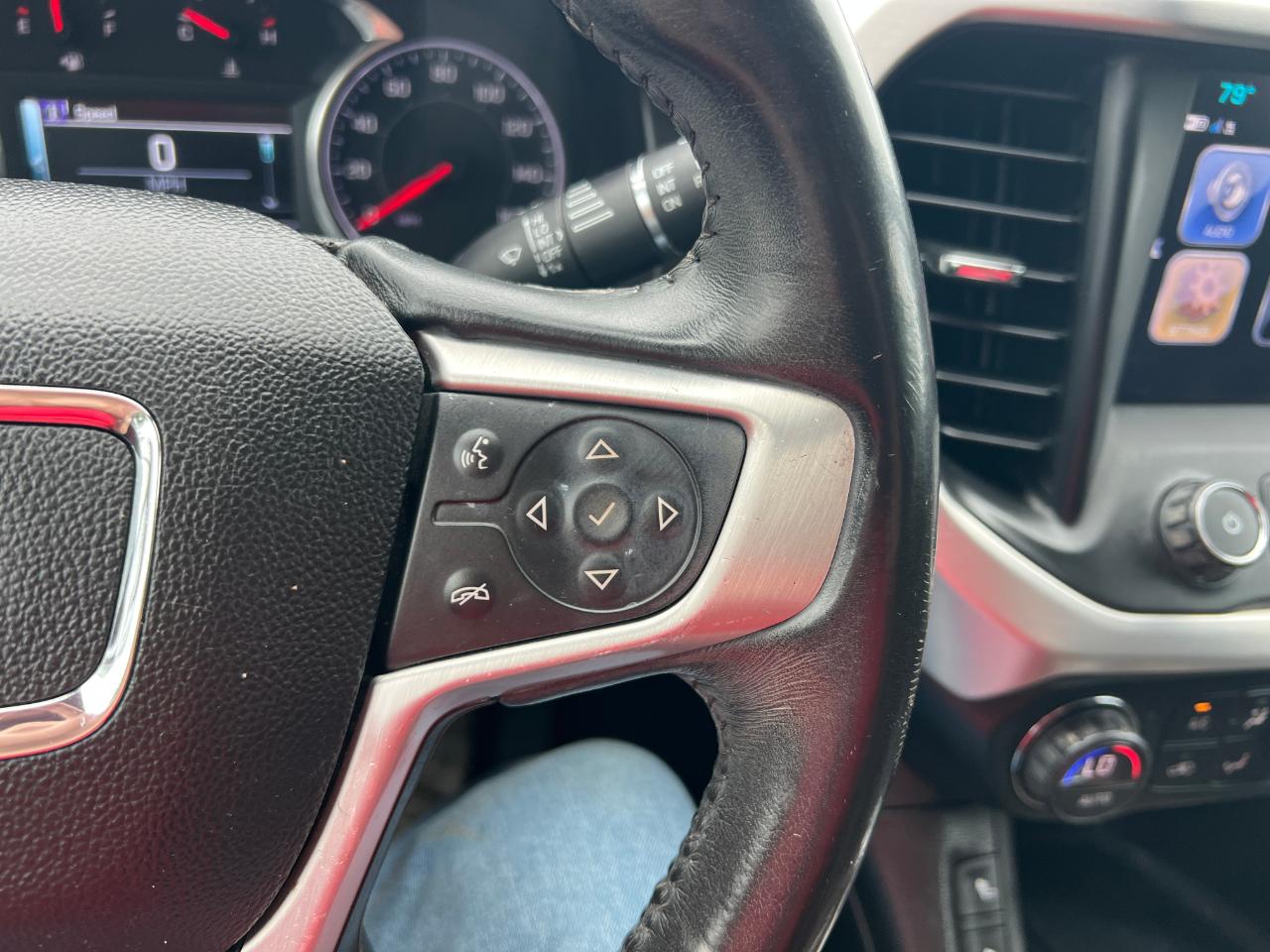 GMC Acadia SLE-2 FWD 2018