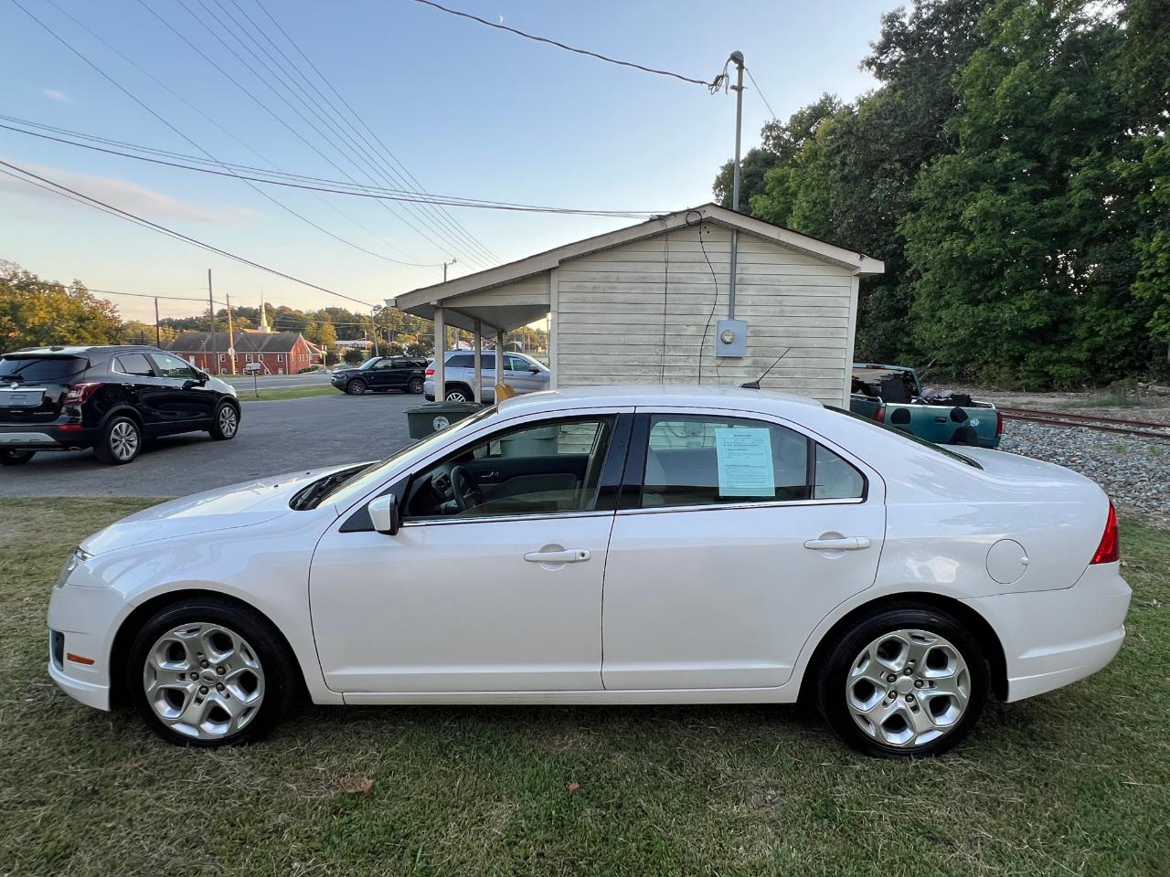 Ford Fusion SE 2010