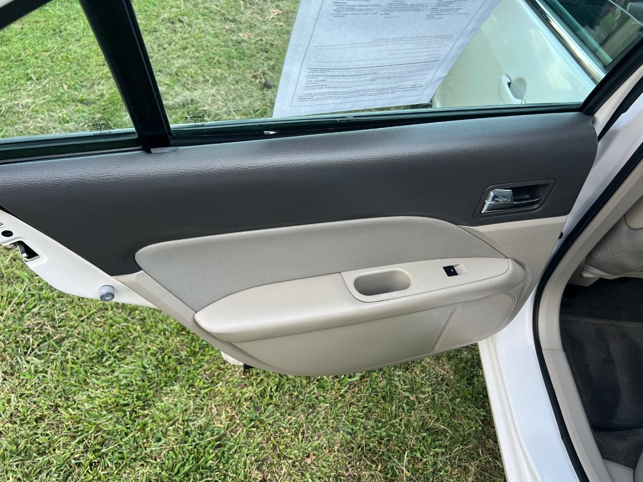 Ford Fusion SE 2010