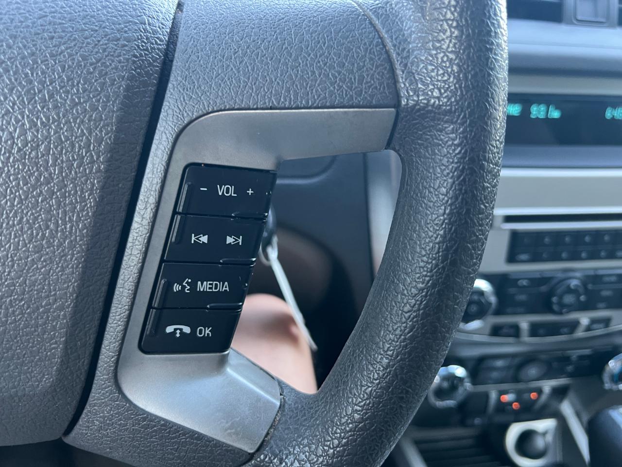 Ford Fusion SE 2010