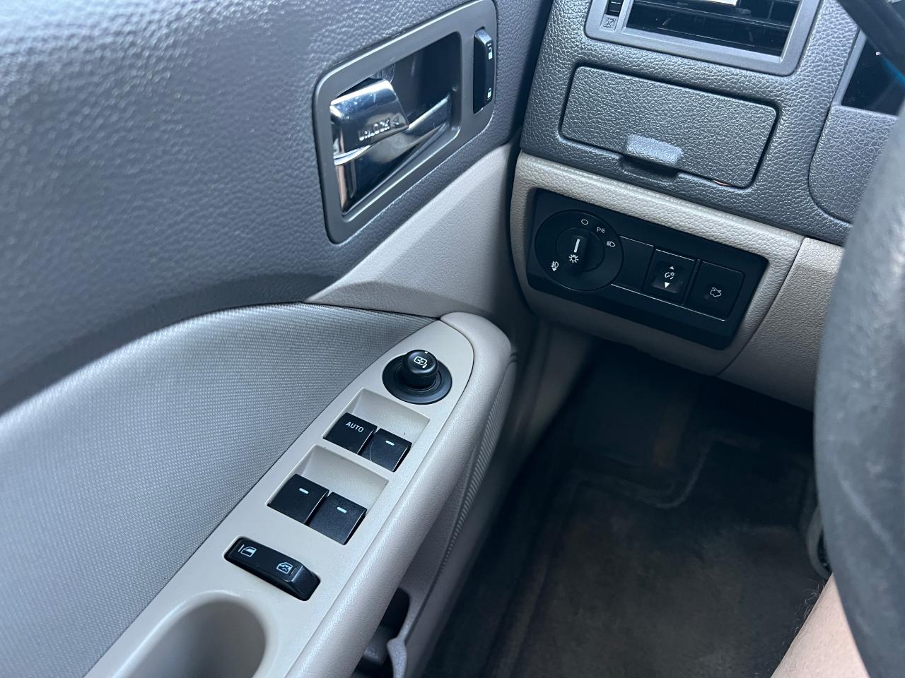 Ford Fusion SE 2010