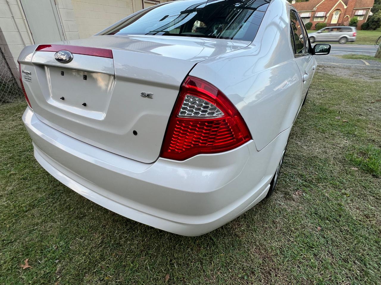 Ford Fusion SE 2010