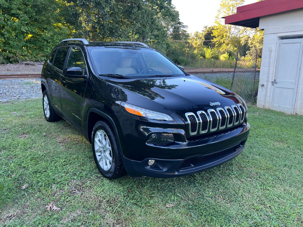 2016 Jeep Cherokee Latitude FWD