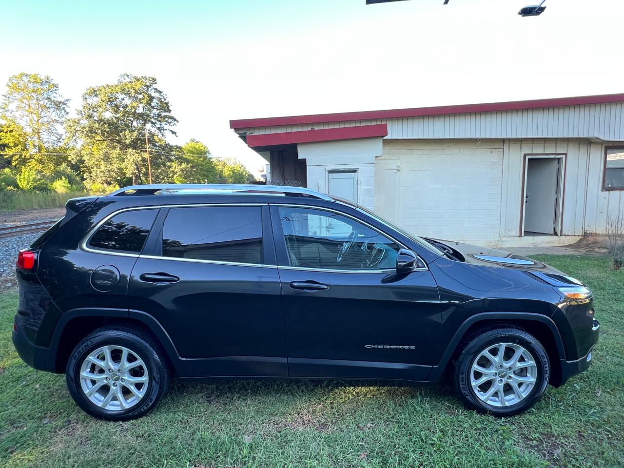 Jeep Cherokee Latitude FWD 2016