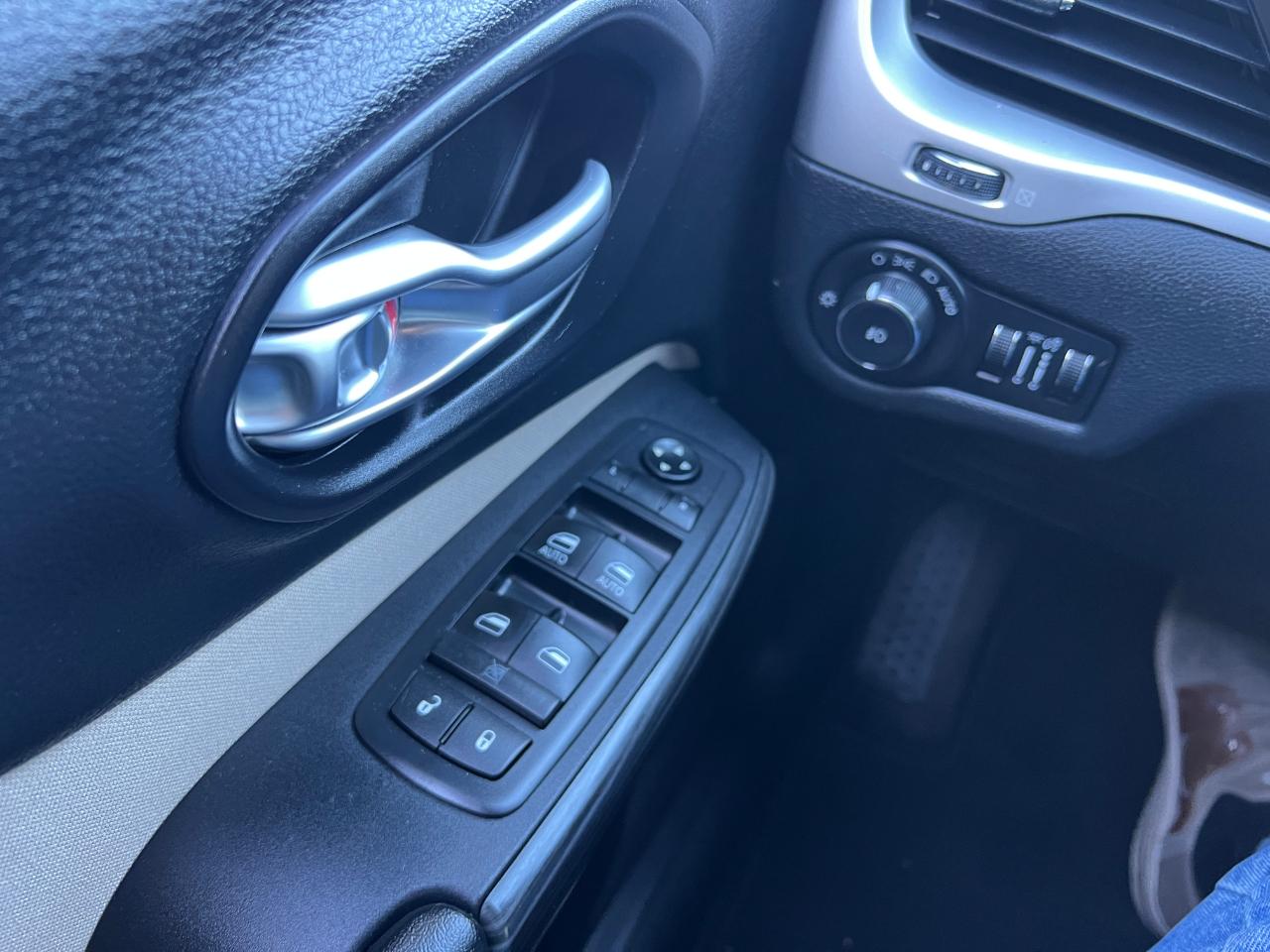 Jeep Cherokee Latitude FWD 2016