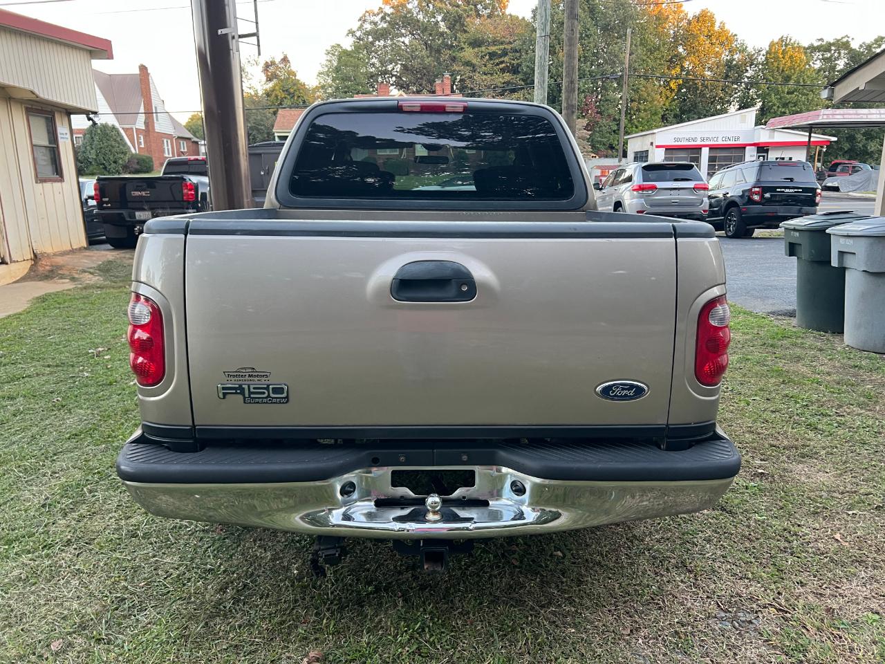 Ford F-150 XLT SuperCrew 2WD 2003