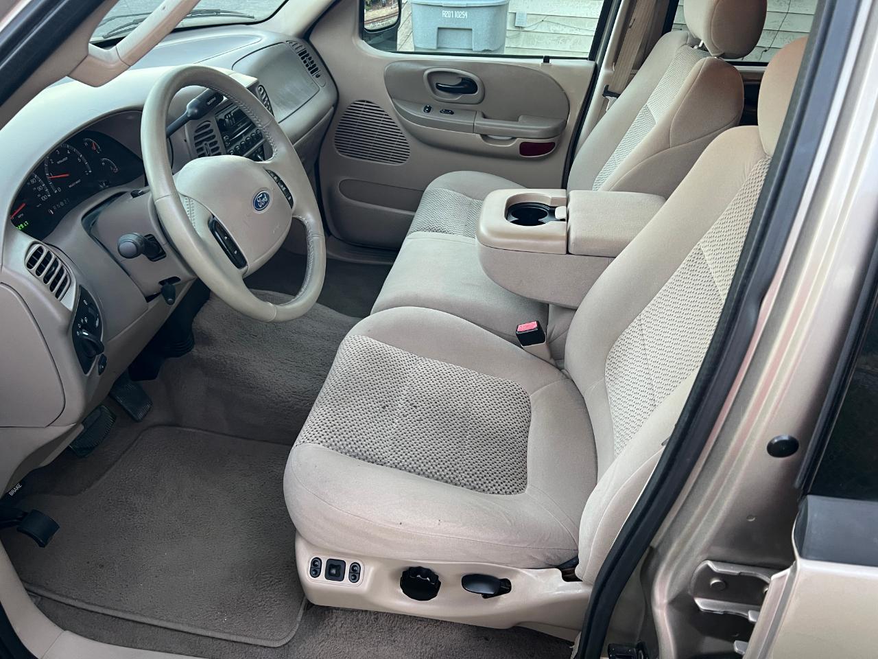 Ford F-150 XLT SuperCrew 2WD 2003