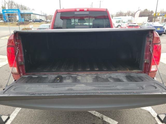 RAM 1500 4WD Quad Cab 140.5" Outdoorsman 2014