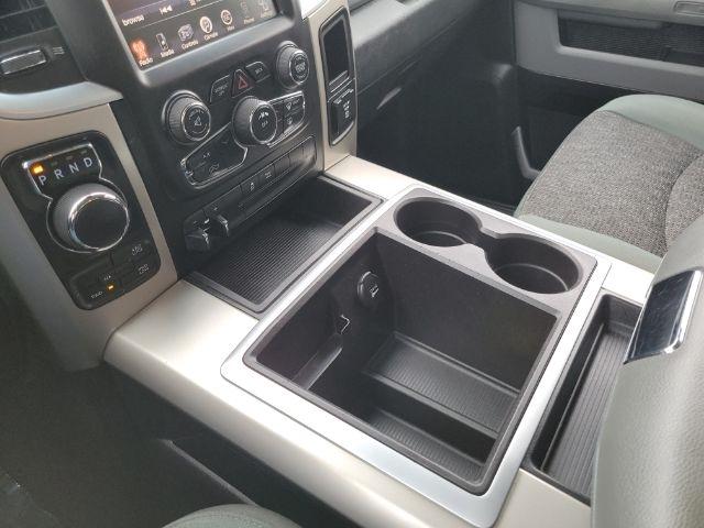 RAM 1500 4WD Quad Cab 140.5" Outdoorsman 2014