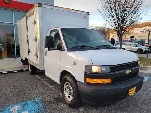 Chevrolet Express Commercial Cutaway 3500 Van 139" 2018