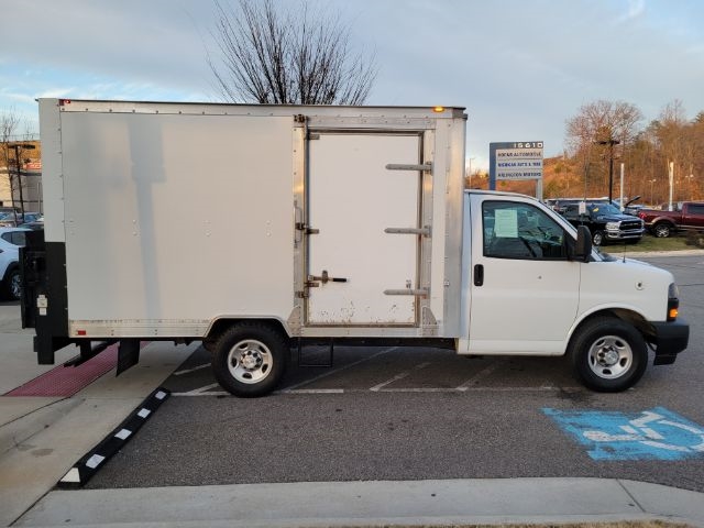 Chevrolet Express Commercial Cutaway 3500 Van 139" 2018