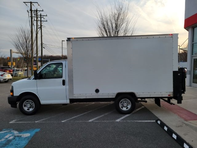 Chevrolet Express Commercial Cutaway 3500 Van 139" 2018