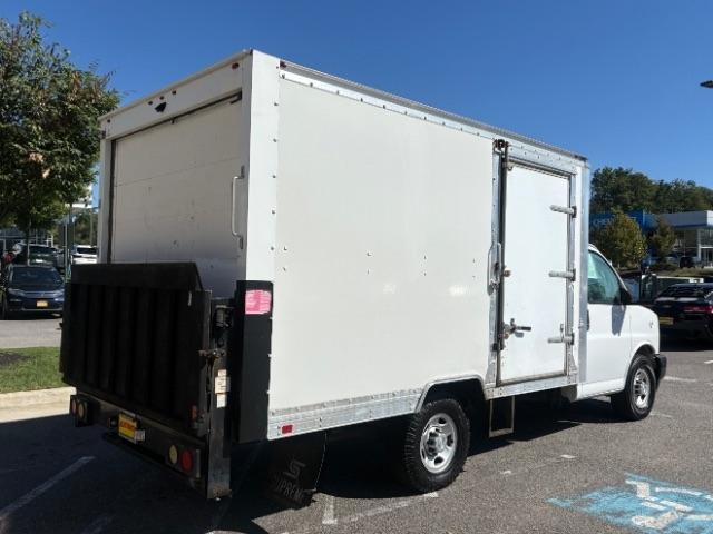 Chevrolet Express Commercial Cutaway 3500 Van 139" 2018