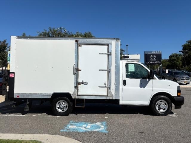 Chevrolet Express Commercial Cutaway 3500 Van 139" 2018
